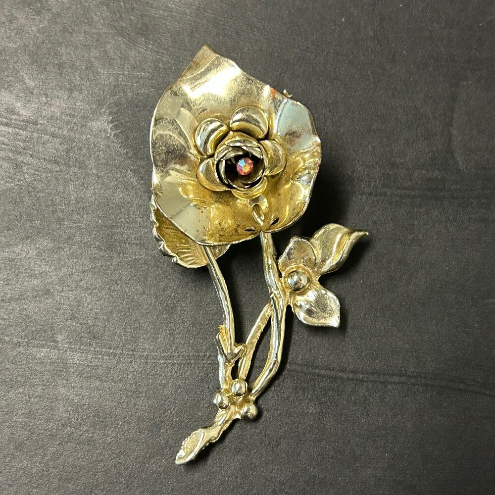 Vintage‎ Gold Tone Lily Rose Branch Brooch Gold Tone Pink AB Rhinestone Center